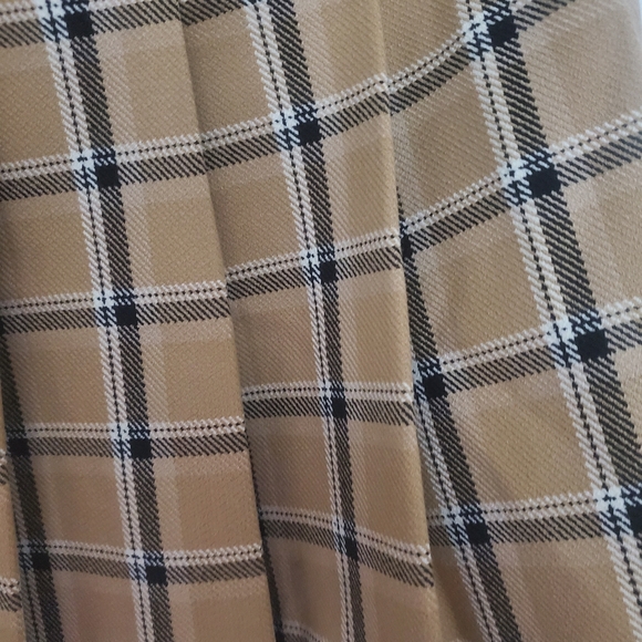Wilfred plaid skirt size 6 - Picture 5 of 5